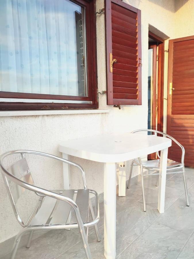 Apartments Villa Anna Podstrana Exterior photo